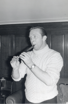 127 Tommy Makem