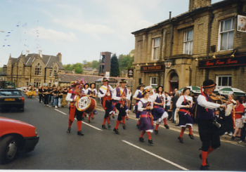 19 Slubbing Billy Dance Side