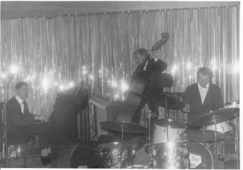 jazz band in club